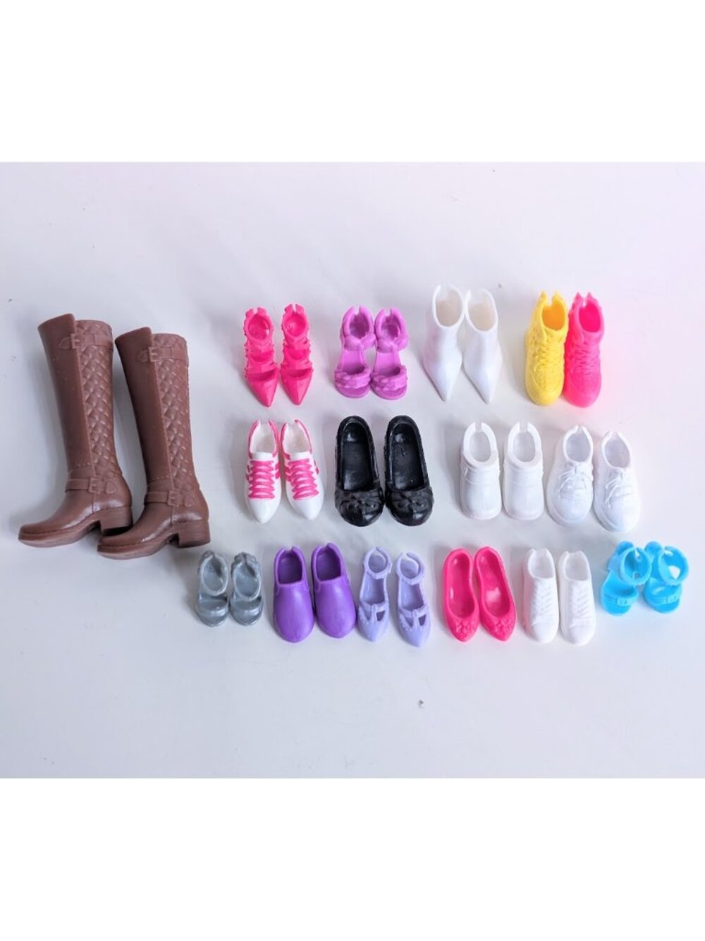 Lot of 15 Barbie Doll & Other Shoes Mixed Styles Colors